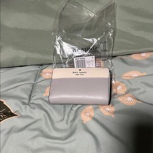 Kate Spade Two-Tone Gray and Cream Wallet